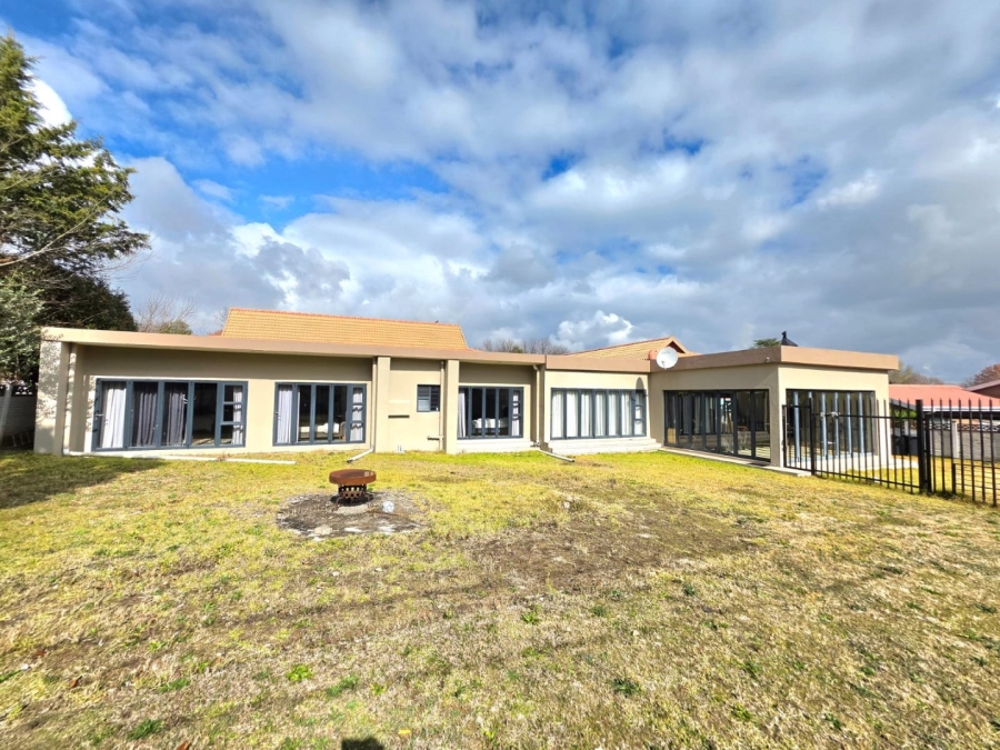 4 Bedroom Property for Sale in Panorama Free State